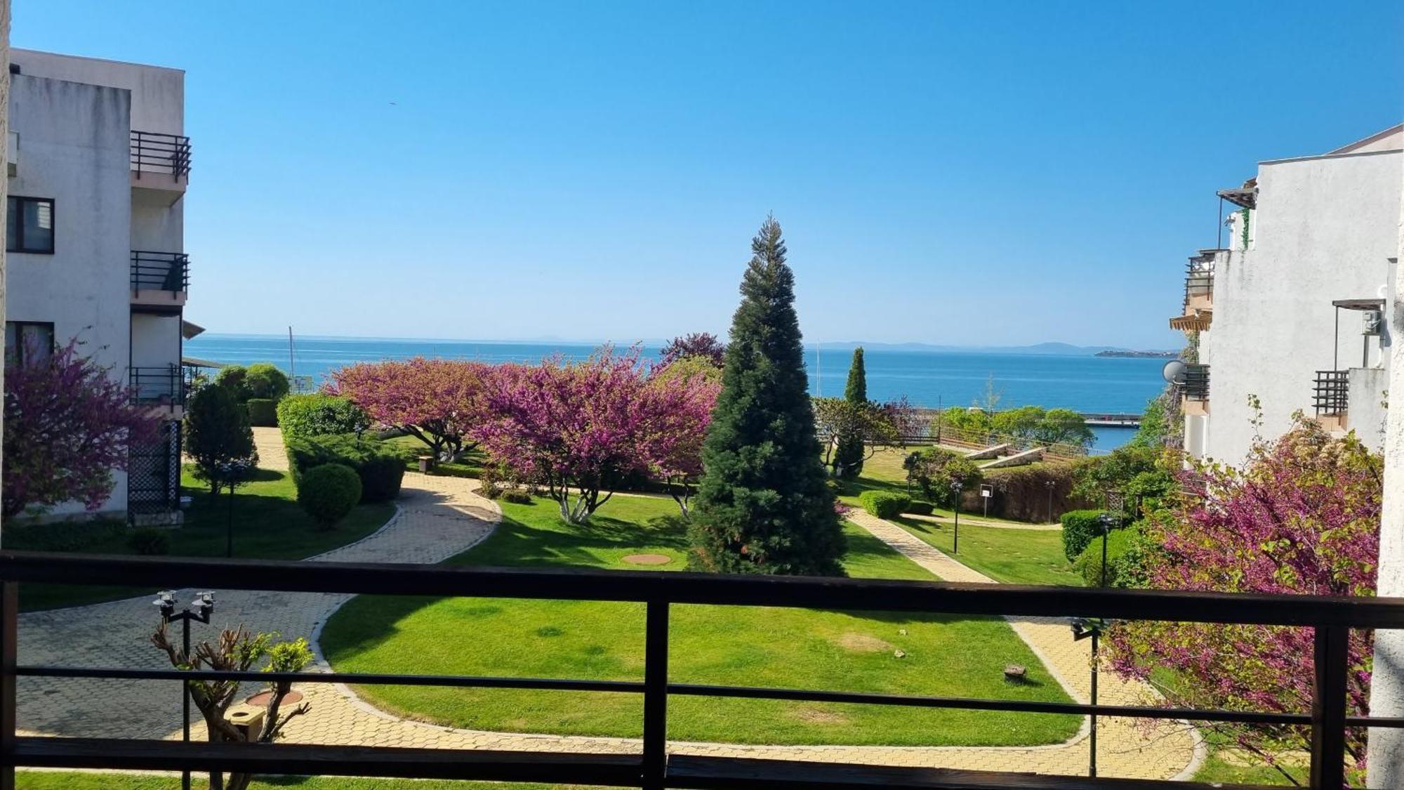 Luxsus Apartment Diamond Sveti Vlas Exterior foto